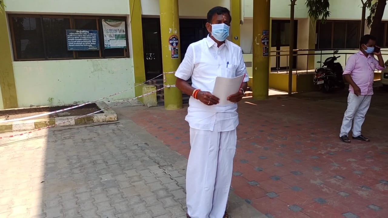 கொரோனா தடுப்பு மருந்துகள் போதிய அளவு வழங்க வேண்டும் : எம்எல்ஏ தோப்பு வெங்கடாசலம்