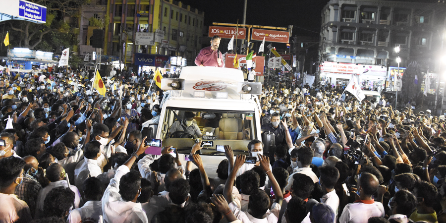 எங்களுக்கு மய்யம் தமிழகம்தான் தில்லி அல்ல என்றார் மக்கள் நீதி மய்யத்தின் தலைவர் கமல்ஹாசன்