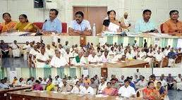 வேளாண் குறை தீர்க்கும் கூட்டத்தை நடத்த ஈரோடு மாவட்ட நிர்வாகத்துக்கு விவசாயிகள் கோரிக்கை.