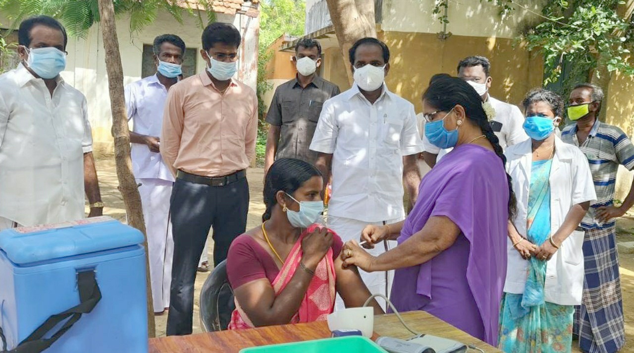 கரோனா பாதிப்பு அதிகமுள்ள பகுதிகளில் வீடுகளுக்கே சென்று பரிசோதனை:அமைச்சர் சிவ.வீ.மெய்யநாதன்